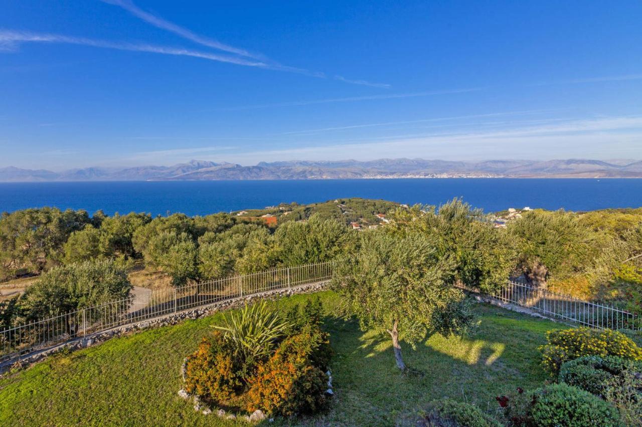 Villa Vingla By Villa Plus Kassiopi Exteriér fotografie
