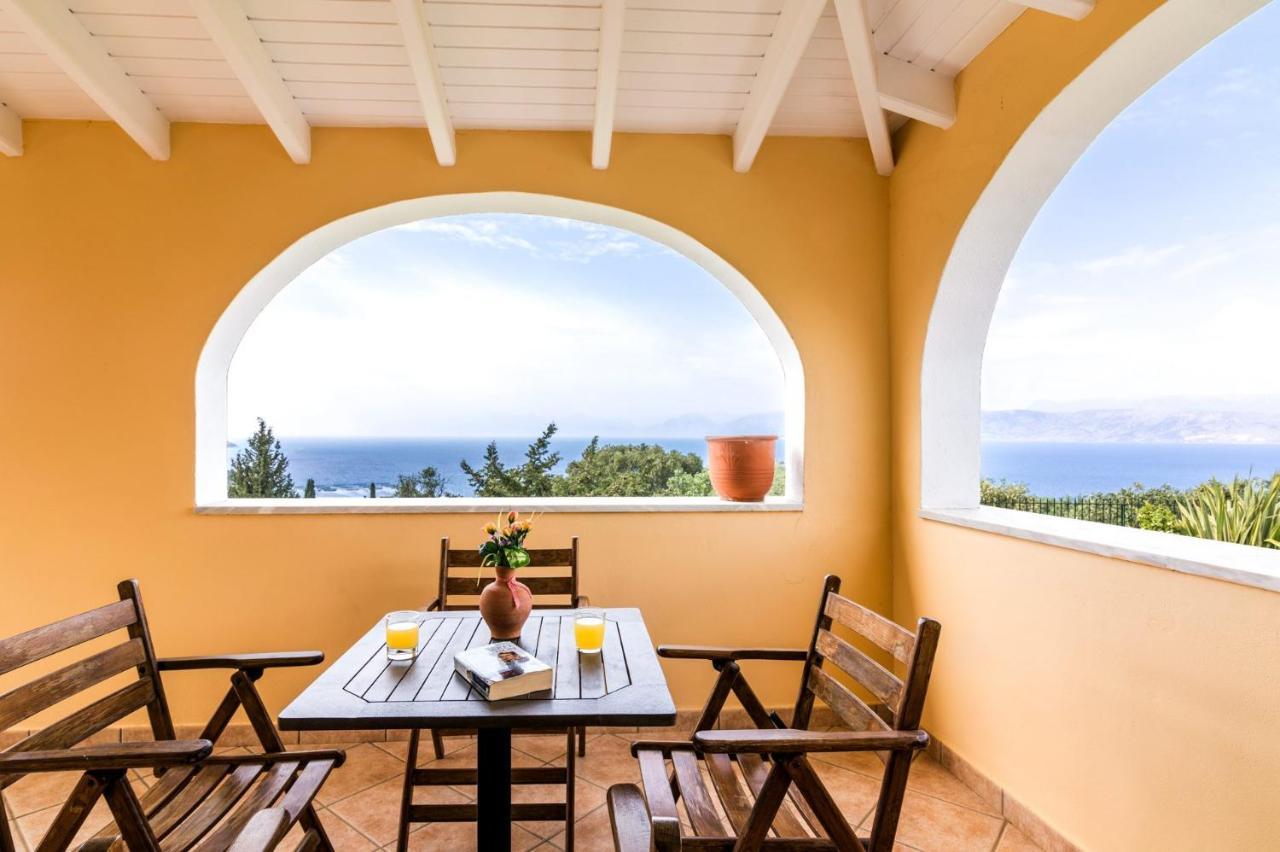 Villa Vingla By Villa Plus Kassiopi Exteriér fotografie