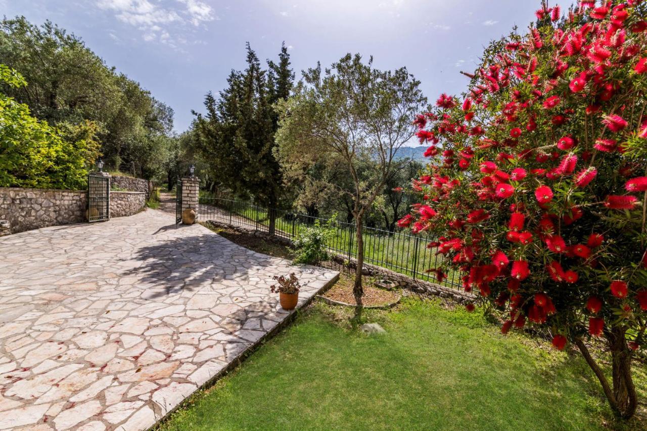 Villa Vingla By Villa Plus Kassiopi Exteriér fotografie